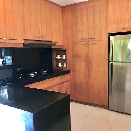 Villa Kim Seminyak Luaran gambar